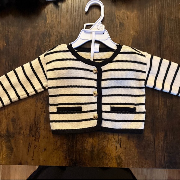 GAP Black & Cream Striped Cardigan & Pleated Skort Set - Picture 4 of 4